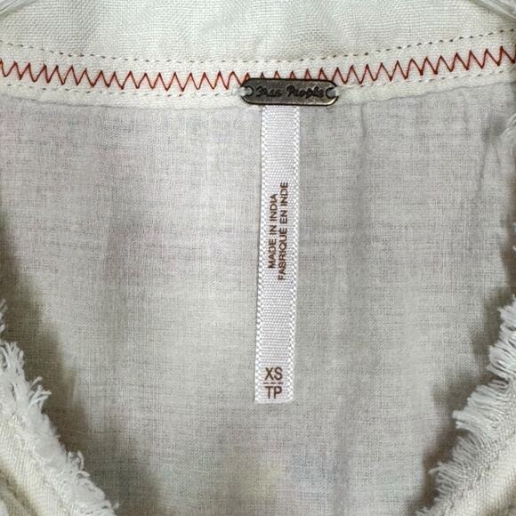 Free People Embroidered Linen Blend Jacket XS White Red Boho Festival Beach - Picture 6 of 7